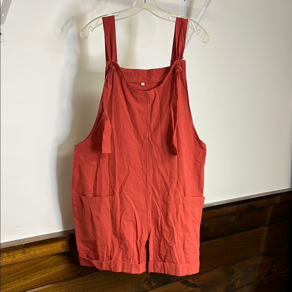 Amazon Red 100% Cotton Adjustable Overall Shorts-‎ L